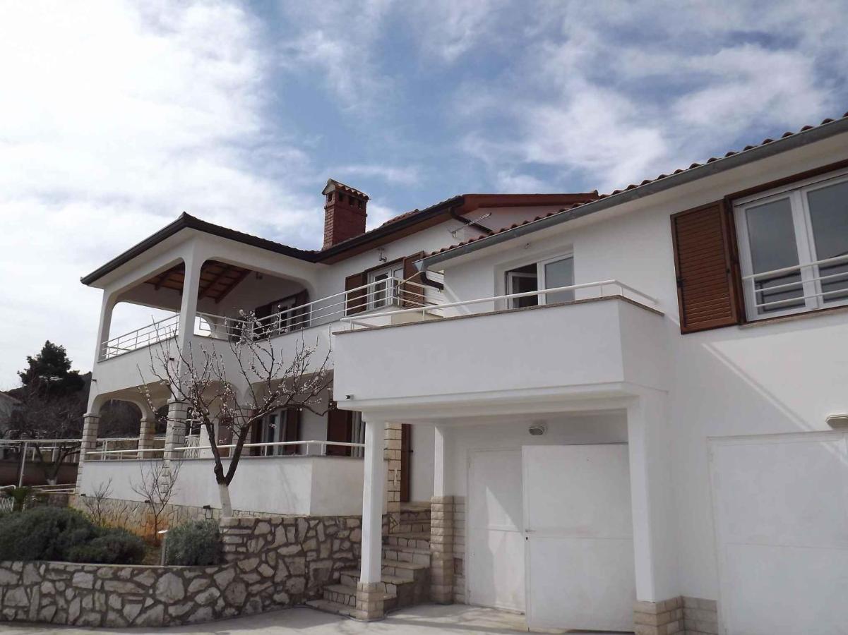 Apartments In Ravni/Istrien 30383 Exterior photo